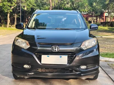 Honda Vezel 2017, 70000 км, за 6463.09 USD