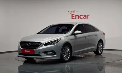 Hyundai Sonata · 2015 год