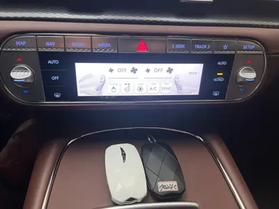 Genesis G90 2022, 74873 км, за 35779.37 USD - фото 9