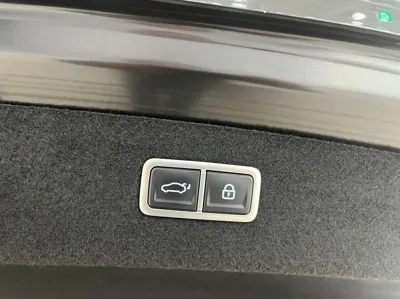 Genesis G90 2022, 74873 км, за 35779.37 USD - фото 20