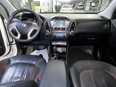 Hyundai Tucson 2013, 116781 км, за 3544.7 USD - фото 10