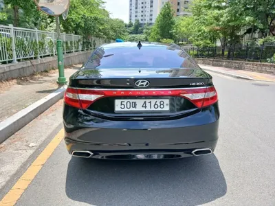 Hyundai Grandeur 2015, 91959 км, за 5659.65 USD