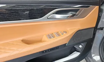 BMW 7-Series 2022, 111995 км, за 33088.46 USD - фото 35