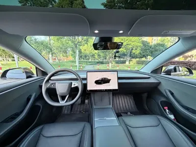 Tesla Model 3 2025, 20000 км, за 14493.54 USD