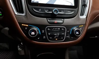 ChevroletGMDaewoo Malibu 2017, 106497 км, за 5376.13 USD - фото 18