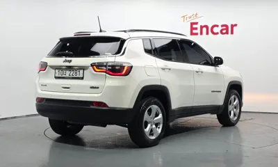 Jeep Compass 2018, 41745 км, за 9124.33 USD