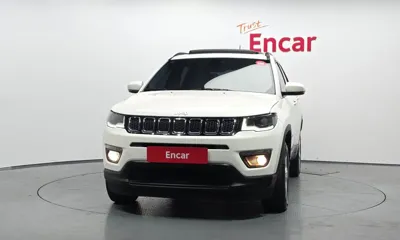 Jeep Compass 2018, 41745 км, за 9124.33 USD