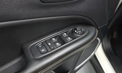 Jeep Compass 2018, 41745 км, за 9124.33 USD - фото 19