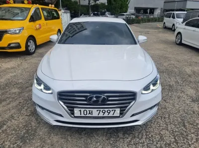 Hyundai Grandeur 2017, 110140 км, за 7153.18 USD