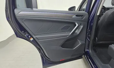 Volkswagen Tiguan 2023, 32520 км, за 18362.95 USD - фото 25