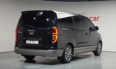 Hyundai Starex 2019, 57102 км, за 14756.54 USD