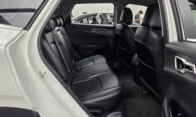 Kia Sportage 2022, 60882 км, за 12353.64 USD - фото 12