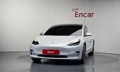 Tesla Model 3 2022, 48946 км, за 20607.16 USD