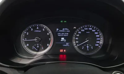 Hyundai Grandeur 2018, 139627 км, за 7155.05 USD - фото 8