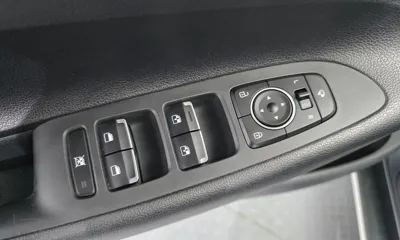 Hyundai Grandeur 2018, 139627 км, за 7155.05 USD - фото 14