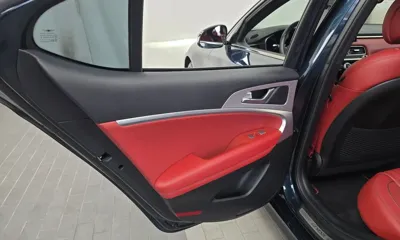 Genesis G70 2021, 55527 км, за 22843.64 USD - фото 25