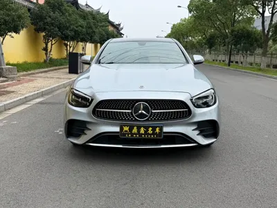 Mercedes-Benz E-Class 2023, 70000 км, за 32077.07 USD