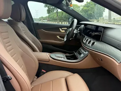 Mercedes-Benz E-Class 2023, 70000 км, за 32077.07 USD - фото 7