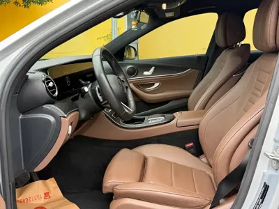 Mercedes-Benz E-Class 2023, 70000 км, за 32077.07 USD - фото 15