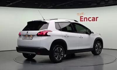Peugeot 2008 2017, 109319 км, за 4529.34 USD