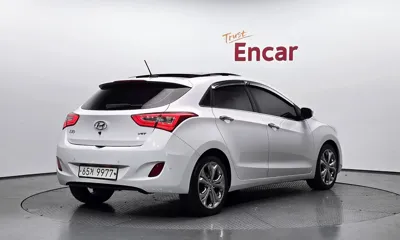 Hyundai i30 2014, 94809 км, за 4985.55 USD
