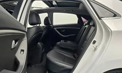 Hyundai i30 2014, 94809 км, за 4985.55 USD - фото 12