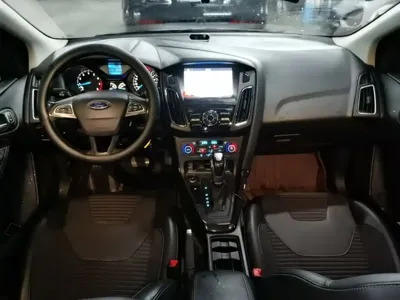 Ford Focus 2017, 76200 км, за 3075.28 USD - фото 10