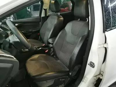 Ford Focus 2017, 76200 км, за 3075.28 USD - фото 15