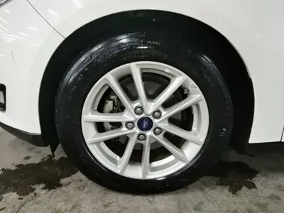 Ford Focus 2017, 76200 км, за 3075.28 USD - фото 23