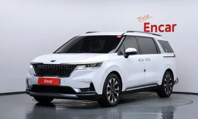 Kia Canival · 2021 год