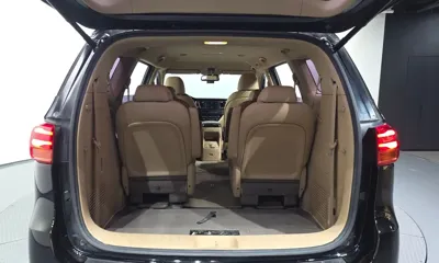 Kia Canival 2019, 154542 км, за 8923.86 USD - фото 20