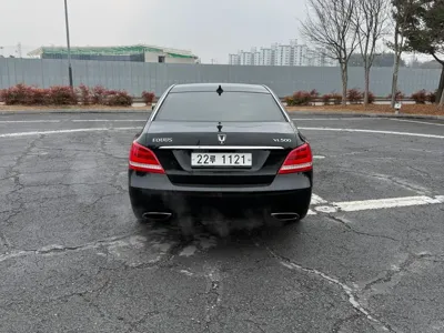 Hyundai Equus 2015, 321809 км, за 4823.26 USD