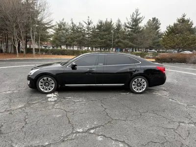 Hyundai Equus 2015, 321809 км, за 4823.26 USD
