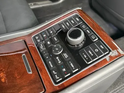 Hyundai Equus 2015, 321809 км, за 4823.26 USD - фото 19