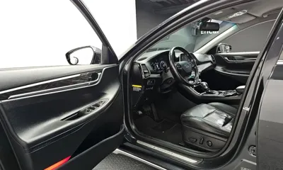 Hyundai Grandeur 2017, 215975 км, за 5776.55 USD - фото 11
