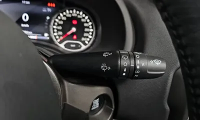 Jeep Renegade 2020, 82984 км, за 8970.94 USD - фото 29