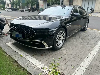 Genesis G90 · 2023 год