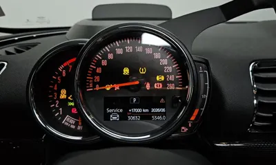MINI Clubman 2018, 30632 км, за 11119.2 USD - фото 8