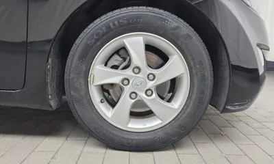 Hyundai Avante 2011, 93331 км, за 2789.81 USD