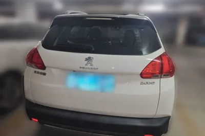 Peugeot 2008 2014, 101900 км, за 4237 USD