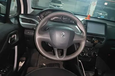 Peugeot 2008 2014, 101900 км, за 4237 USD - фото 7