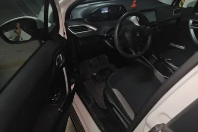 Peugeot 2008 2014, 101900 км, за 4237 USD - фото 13