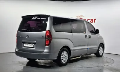 Hyundai Starex 2016, 147661 км, за 7201.85 USD