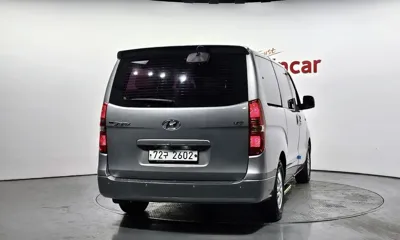 Hyundai Starex 2016, 147661 км, за 7201.85 USD