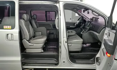 Hyundai Starex 2016, 147661 км, за 7201.85 USD - фото 11