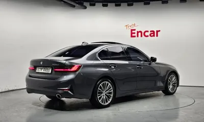 BMW 3-Series 2019, 64194 км, за 17376.94 USD