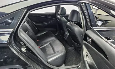 Hyundai Sonata 2011, 128567 км, за 2147.34 USD - фото 11