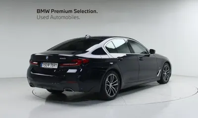 BMW 5-Series 2023, 35212 км, за 26110.54 USD