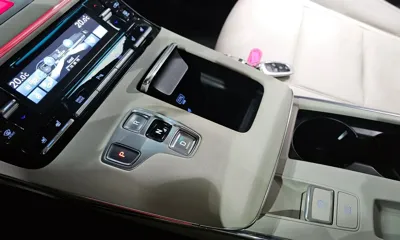 Hyundai Grandeur 2023, 57087 км, за 16783.46 USD - фото 9