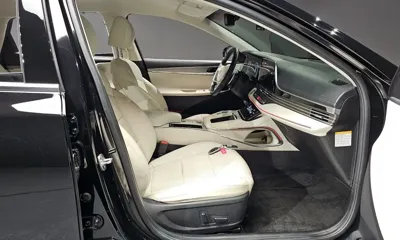 Hyundai Grandeur 2023, 57087 км, за 16783.46 USD - фото 26